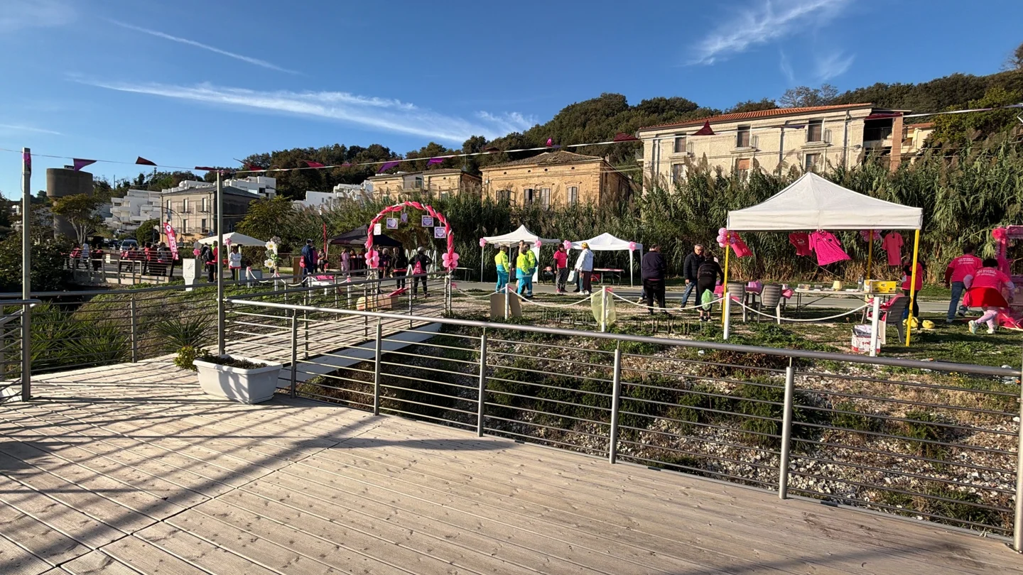 Gazebos and decorations along the Via Verde
